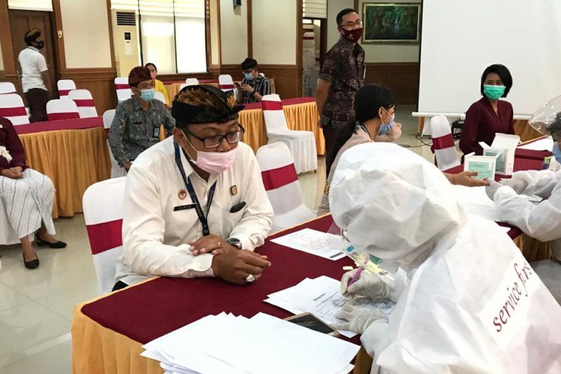 podiumnews.com-Imigrasi Denpasar Sterilkan Kantor, Setelah 6 Pegawai Positif COVID-19